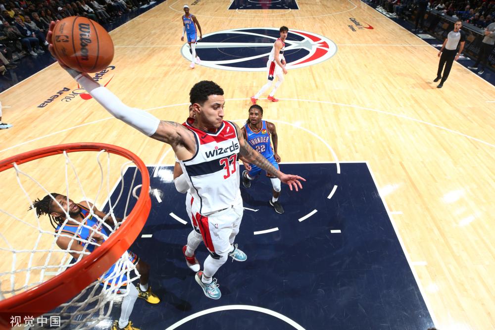 这位年轻球 这位年轻球