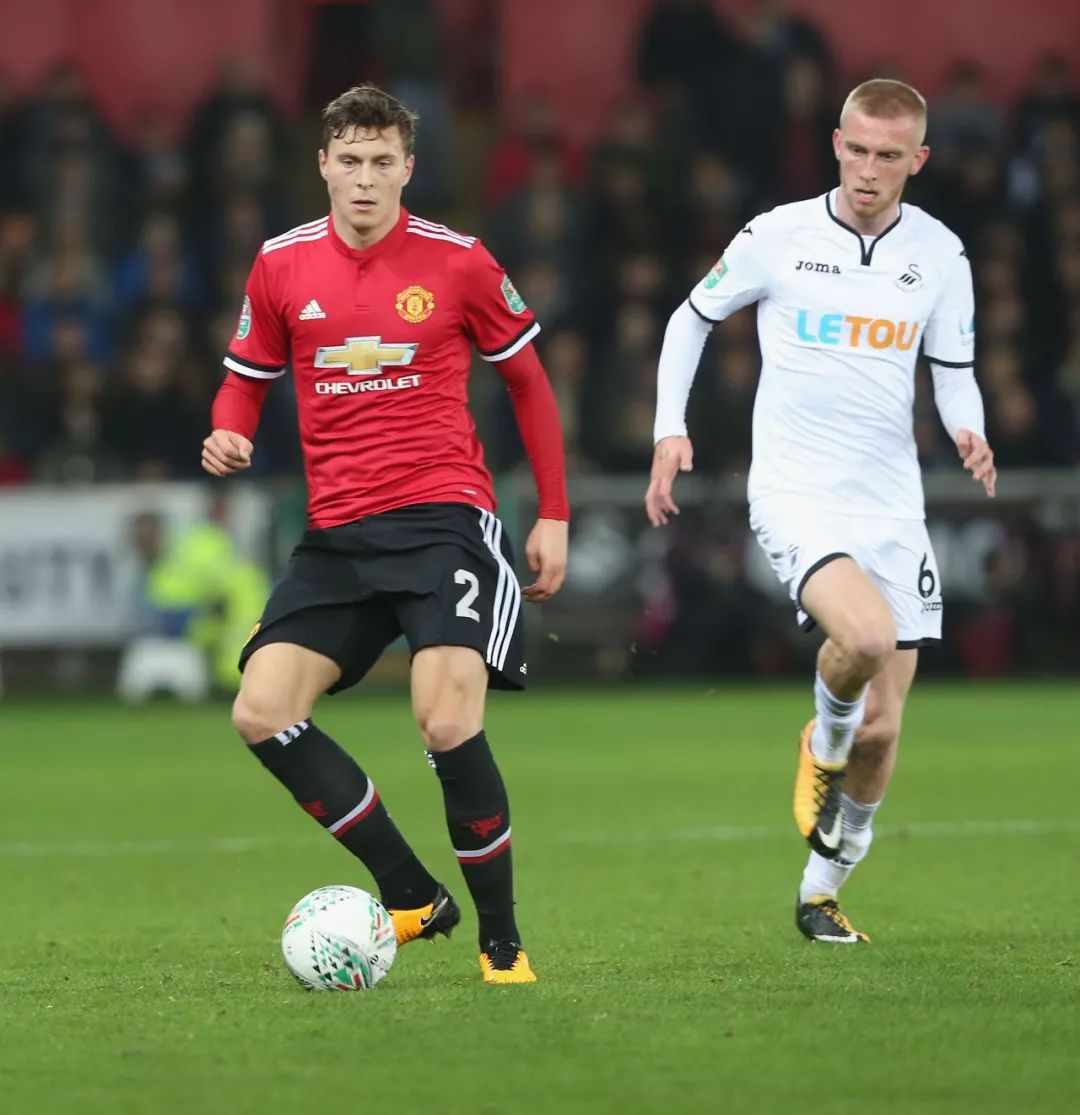 人担忧的行 人担忧的行